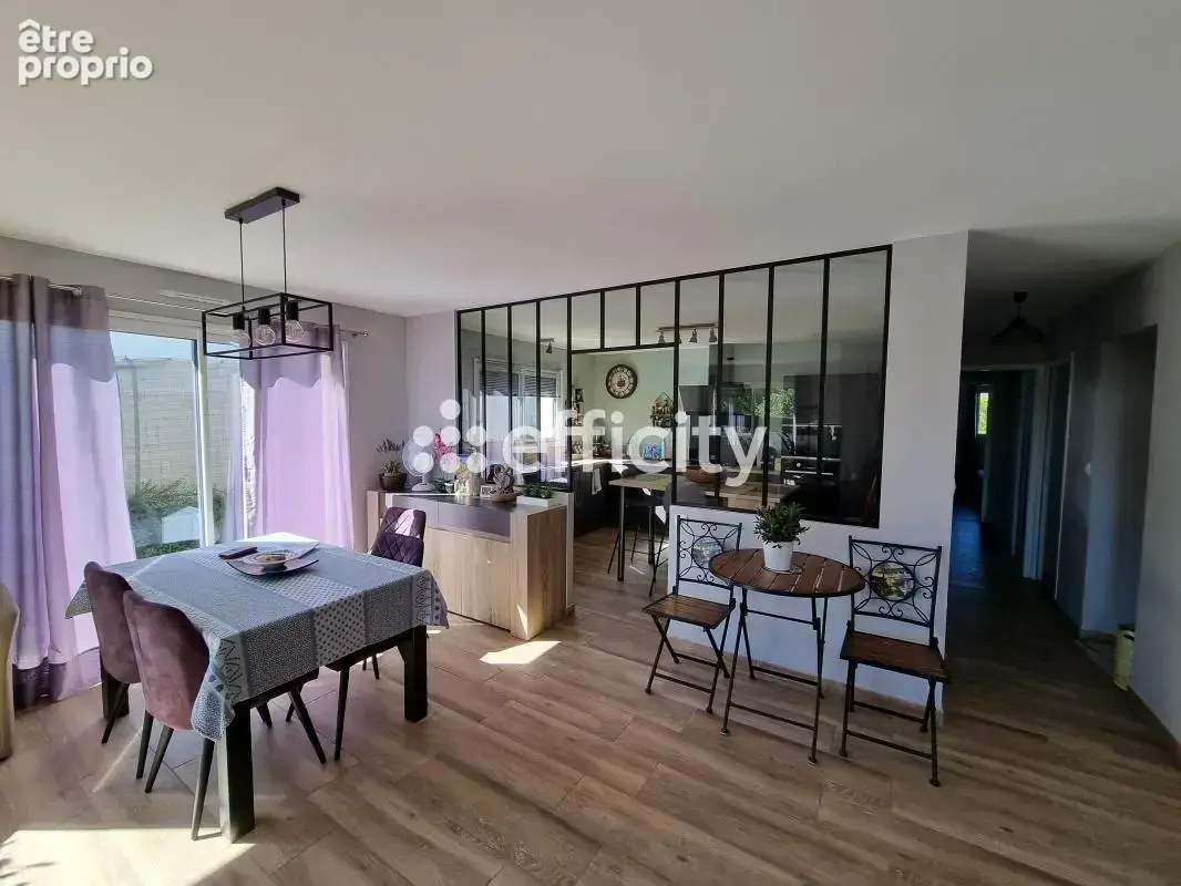 Maison 4 pièces 83 m² à vendre à Saint-Chely-D'apcher (48200) - photo 1