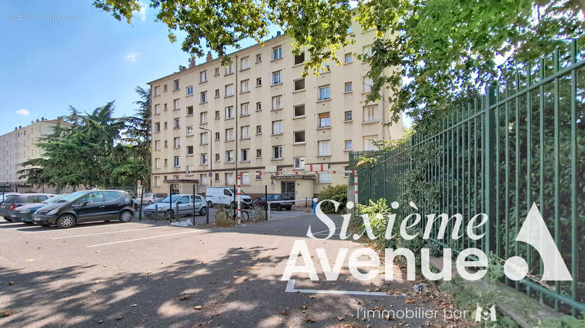 Appartement à VENISSIEUX