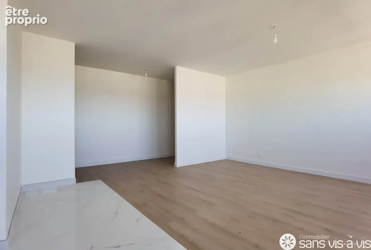 Courbevoie, Quartier Charras - Résidence Les Gémeaux  -  Appartement de 4 pièces de 89m2, refait à neuf et en - photo 6