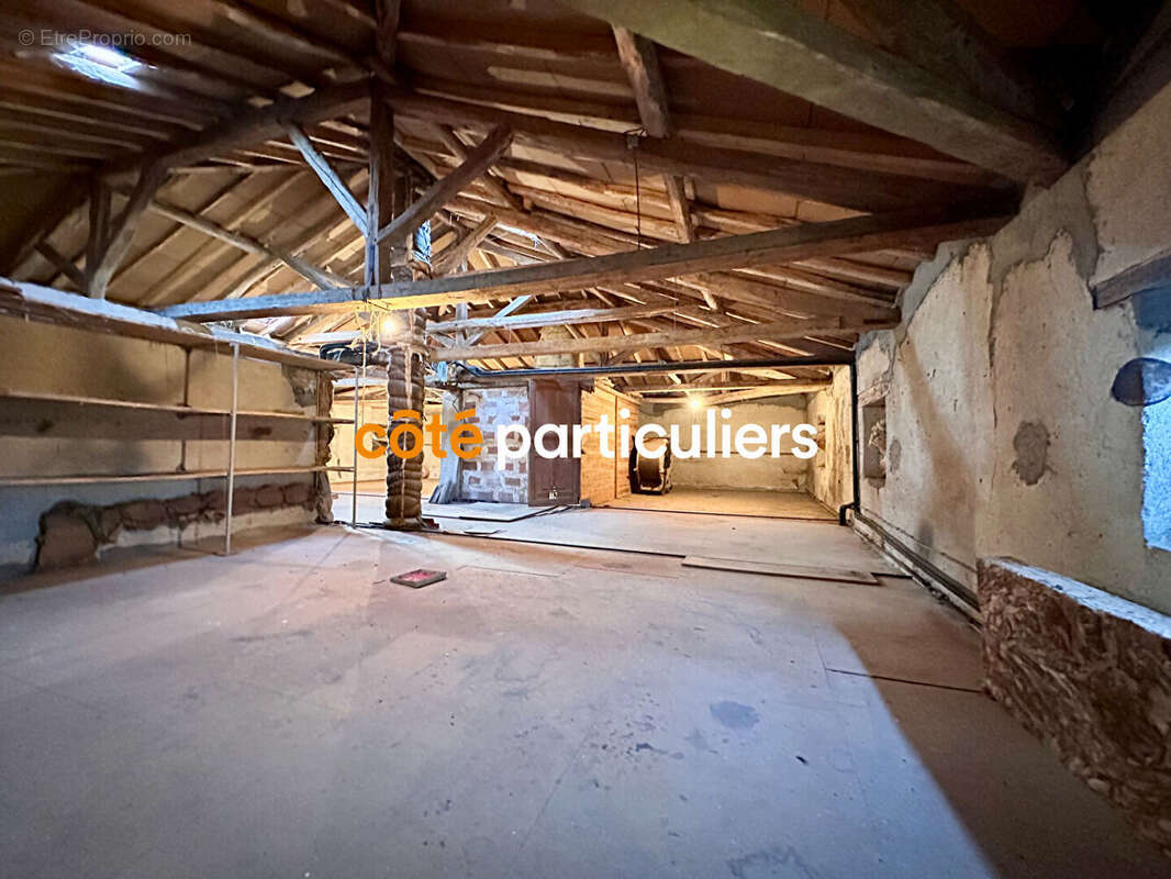 Propriété avec Maison de maÎtre et grange - photo 8