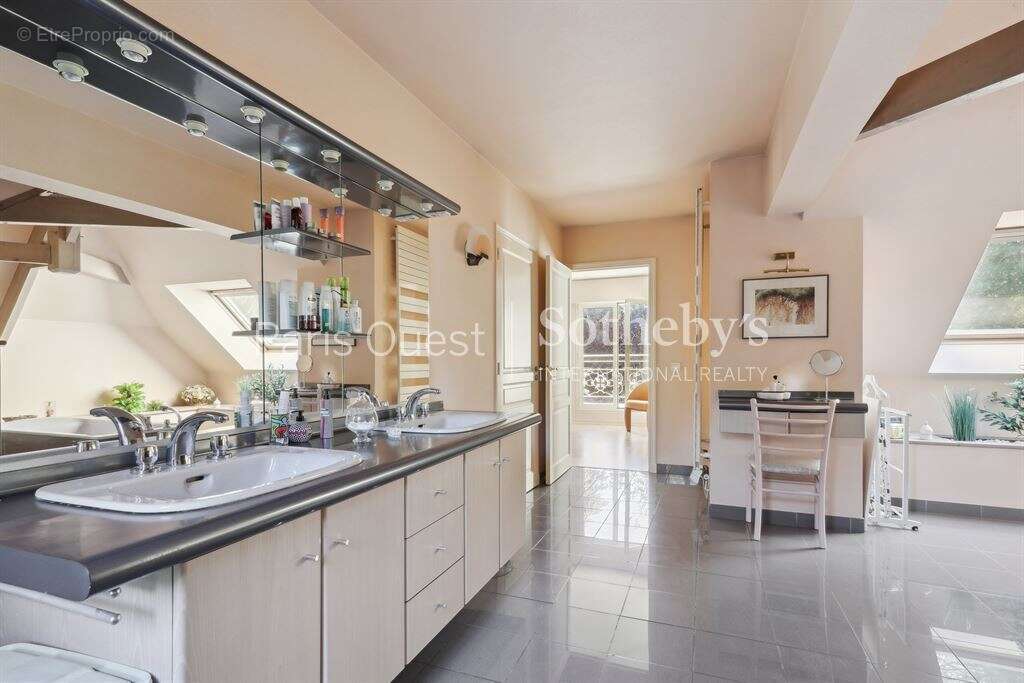 Maison à CHAMPIGNY-SUR-MARNE