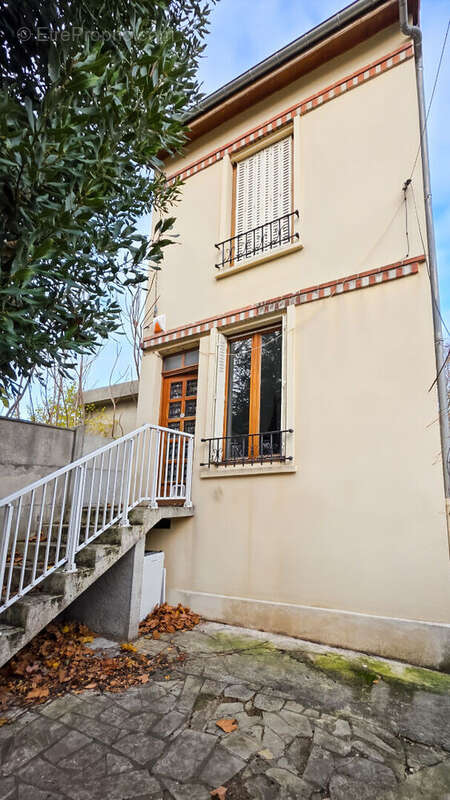 Maison à MONTREUIL