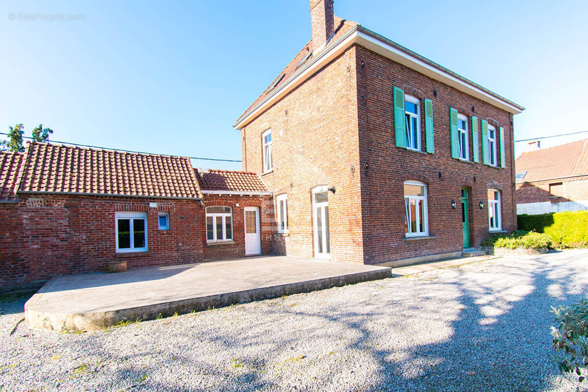 Maison à THEROUANNE