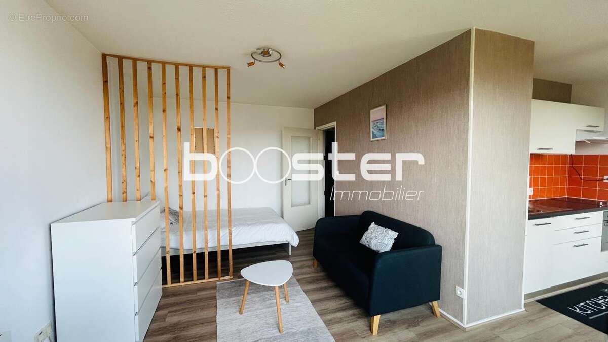 Toulouse Roseraie – Studio 26,86 m² au 6e étage avec ascenseur, coin cuisine accès au balcon avec une vue dégagée - photo 3