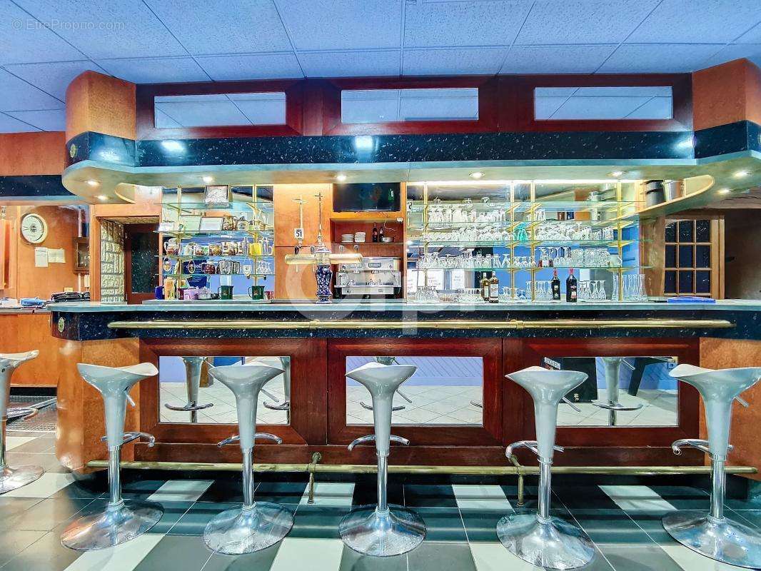 Commerce à CHAUMONT