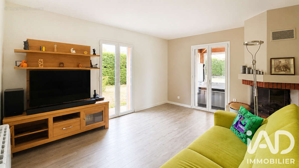 Maison 164 m² à Sainte-Foy-D'aigrefeuille  - photo 7