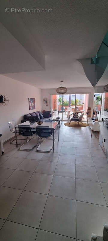 Appartement à GRIMAUD