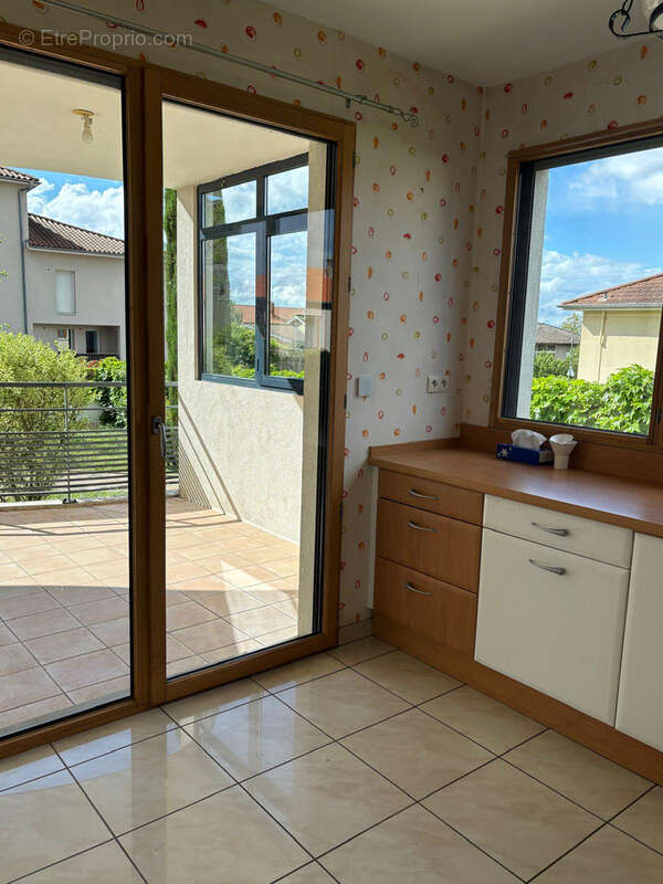Appartement à LIMAS