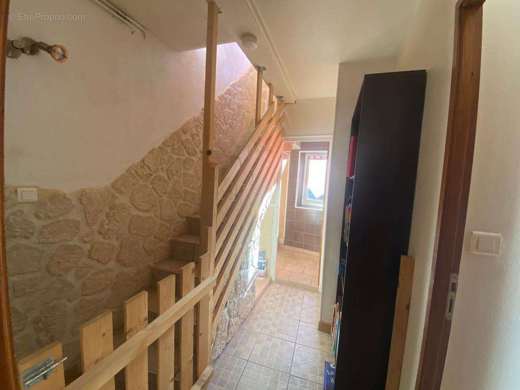 Maison à LARGENTIERE