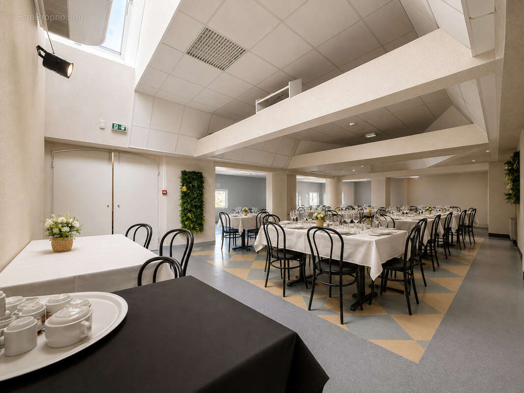 Complexe hôtelier - Restaurant - Événementiel avec hébergement - Murs et fonds de commerce - photo 4