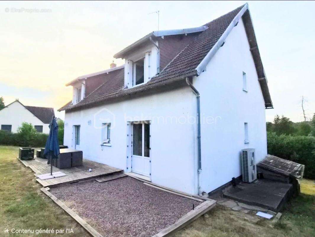 Une maison aux nombreux atouts, offrant espace, luminosité et une terrasse à aménager - photo 12