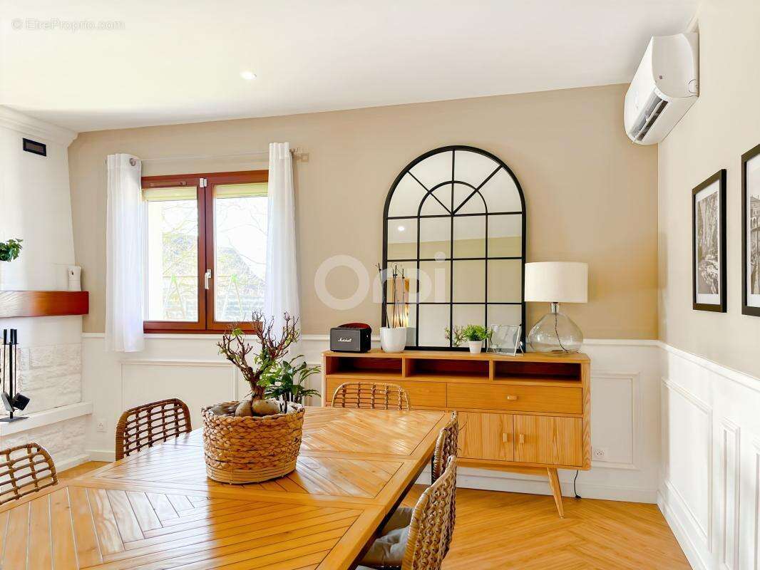 Maison à LE VAL-DAVID