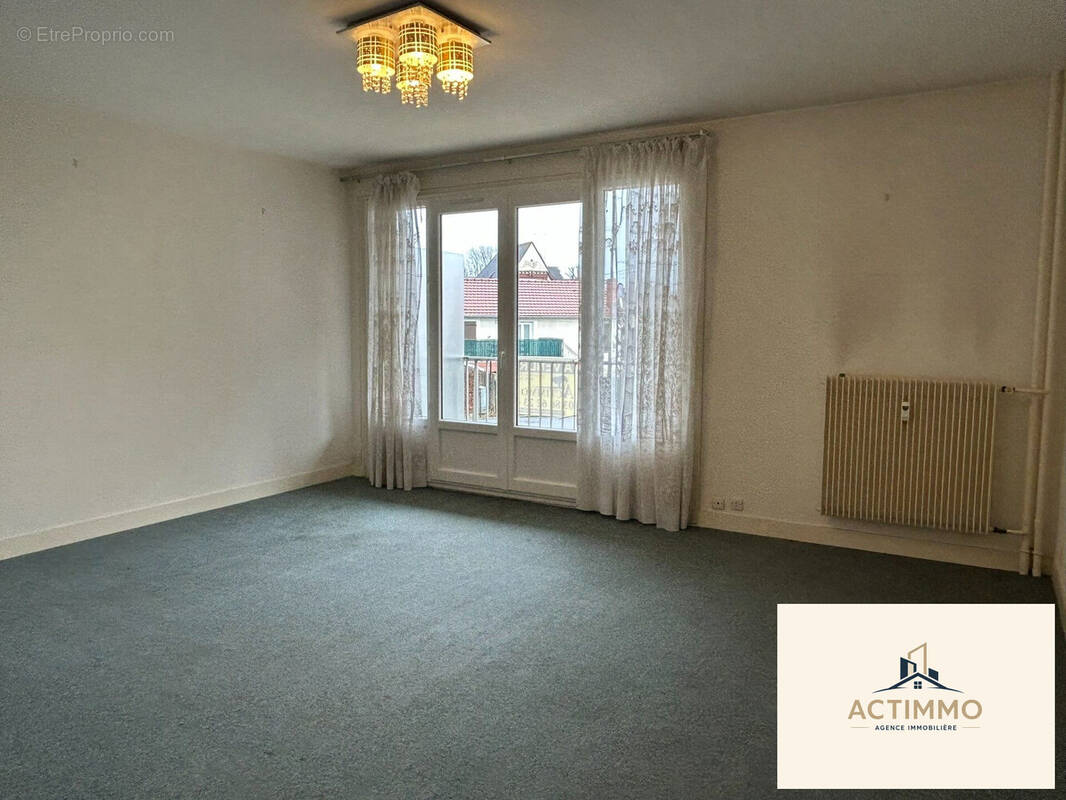 Appartement à JOIGNY