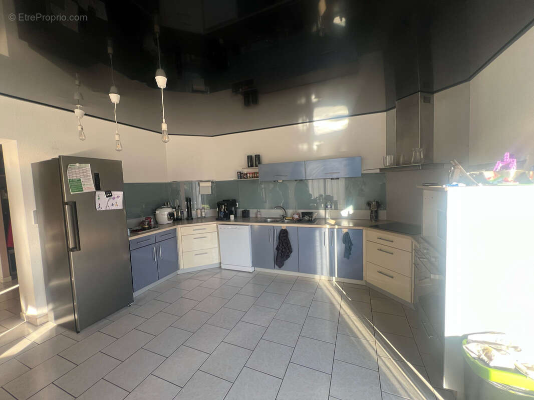 Maison à AMBLANS-ET-VELOTTE