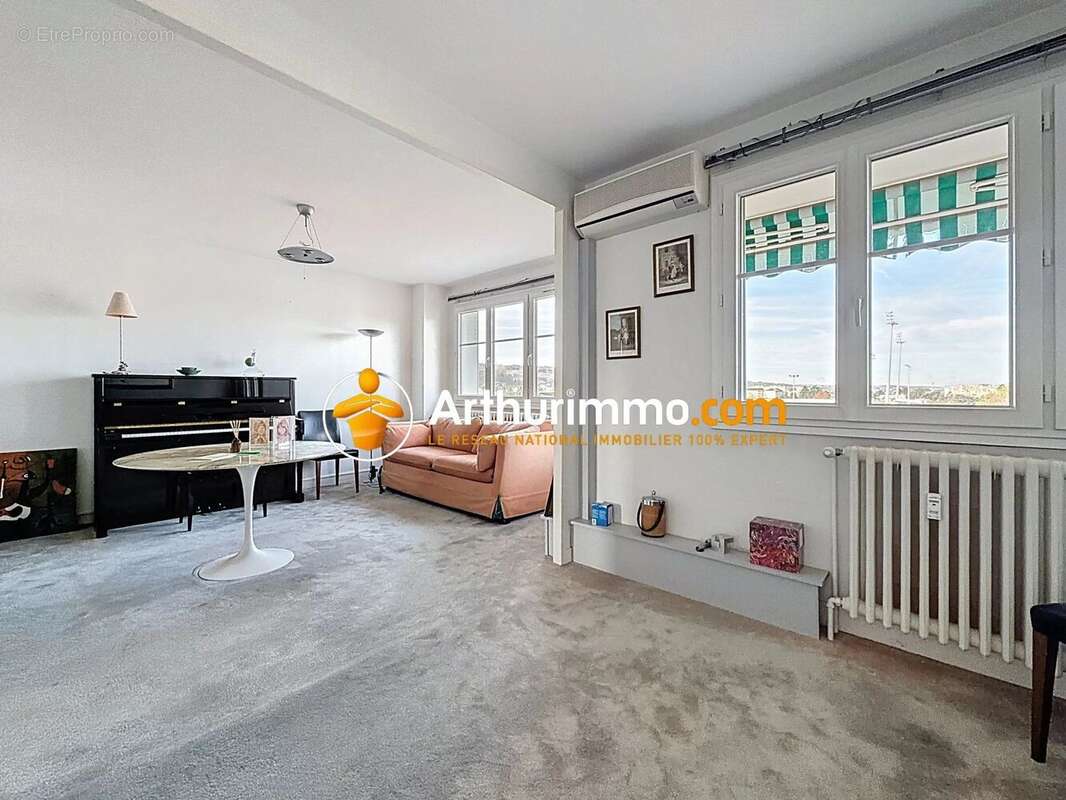 Appartement à BOURGOIN-JALLIEU