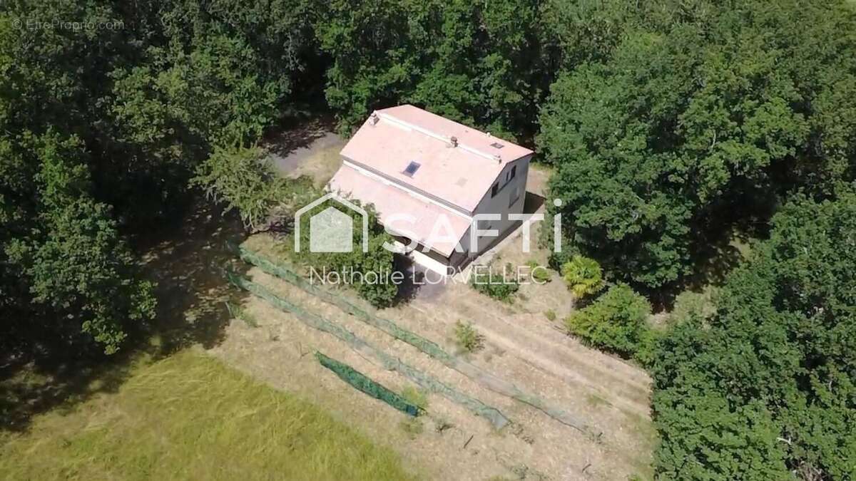 Photo 3 - Maison à SAINTE-COLOMBE-EN-BRUILHOIS