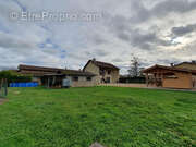 Maison à PONT-DE-VEYLE