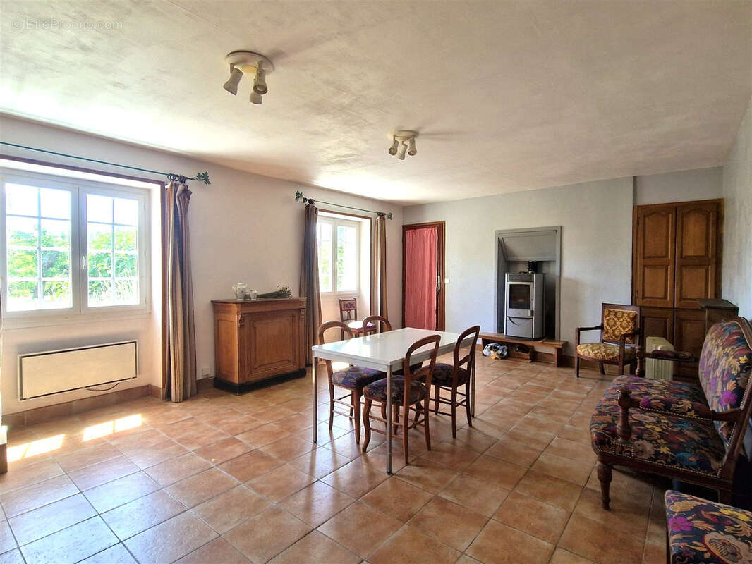 Un cadre de vie rare, à découvrir sans tarder ! - photo 2