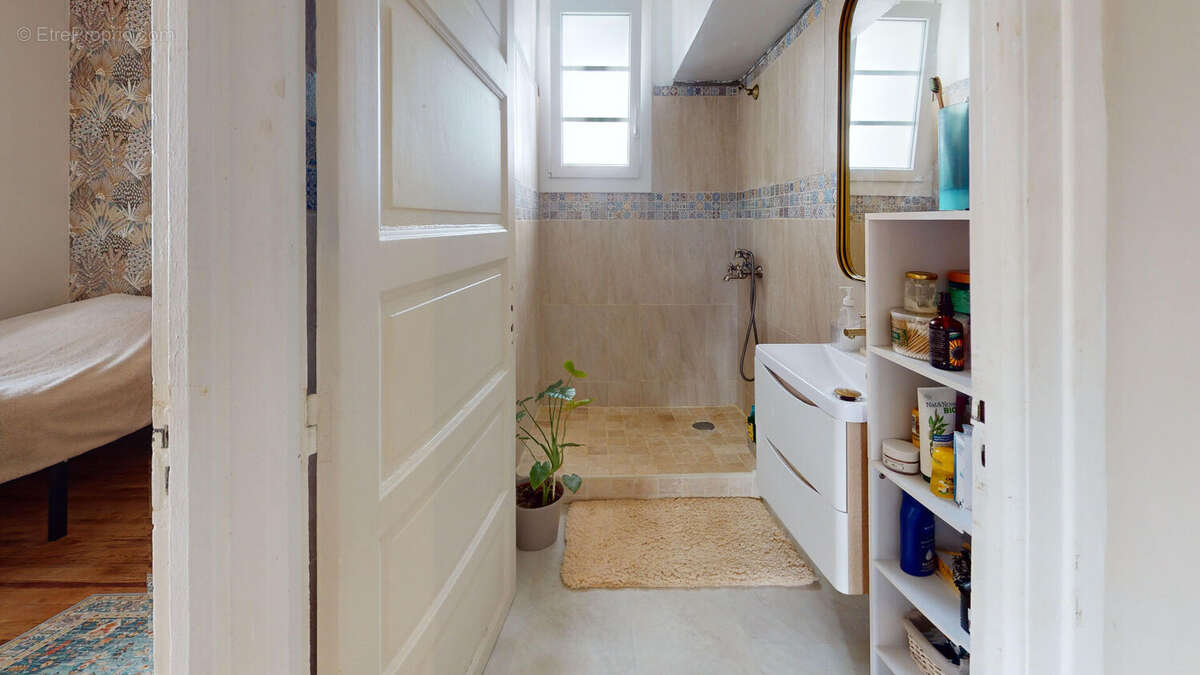 Appartement à OLORON-SAINTE-MARIE