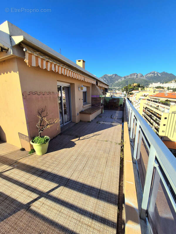 Appartement à MENTON