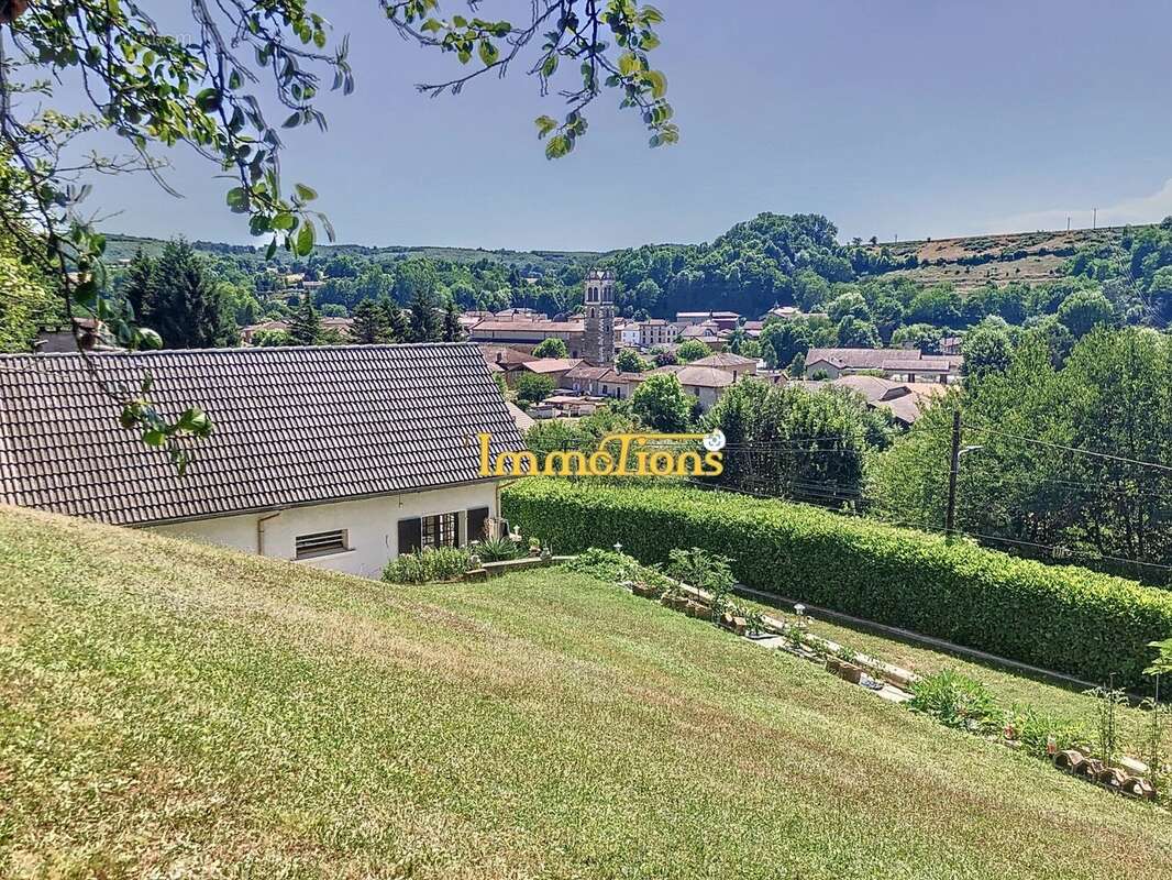 Maison à Viriville - photo 12