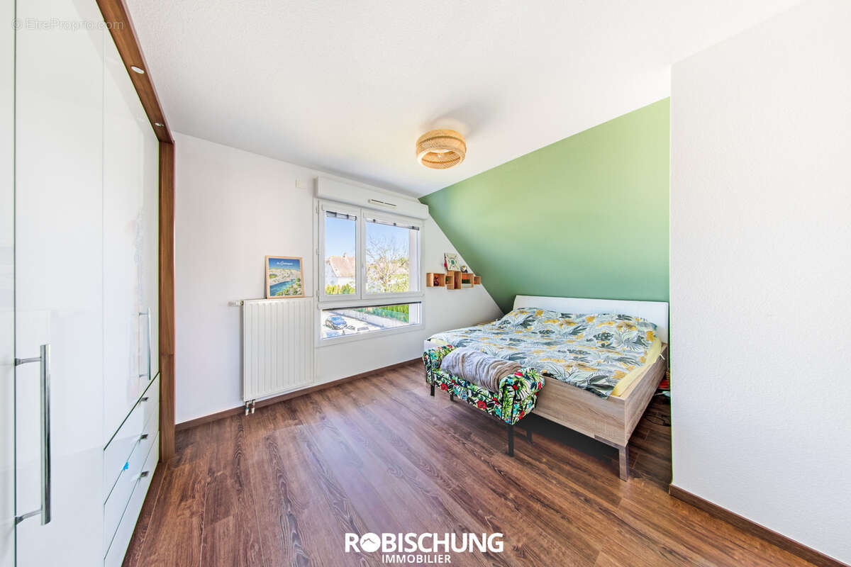 HIRSINGUE : Magnifique appartement dans environnement recherché - photo 7