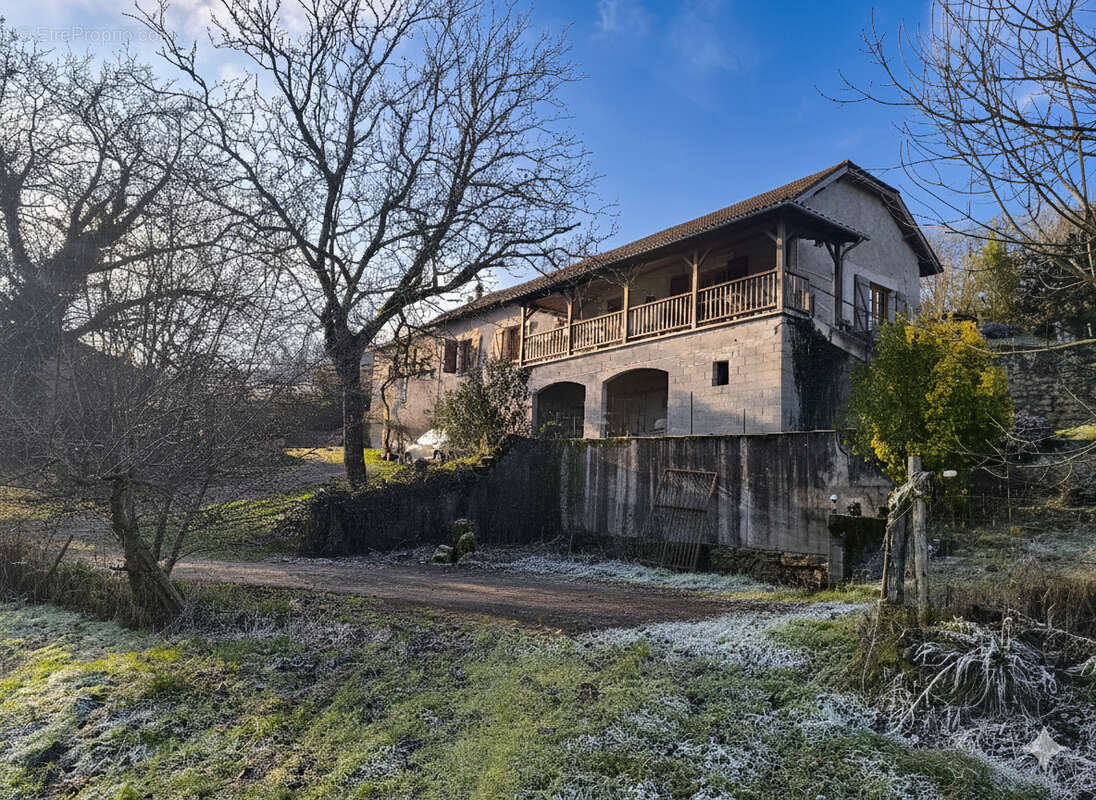 Maison à FIGEAC