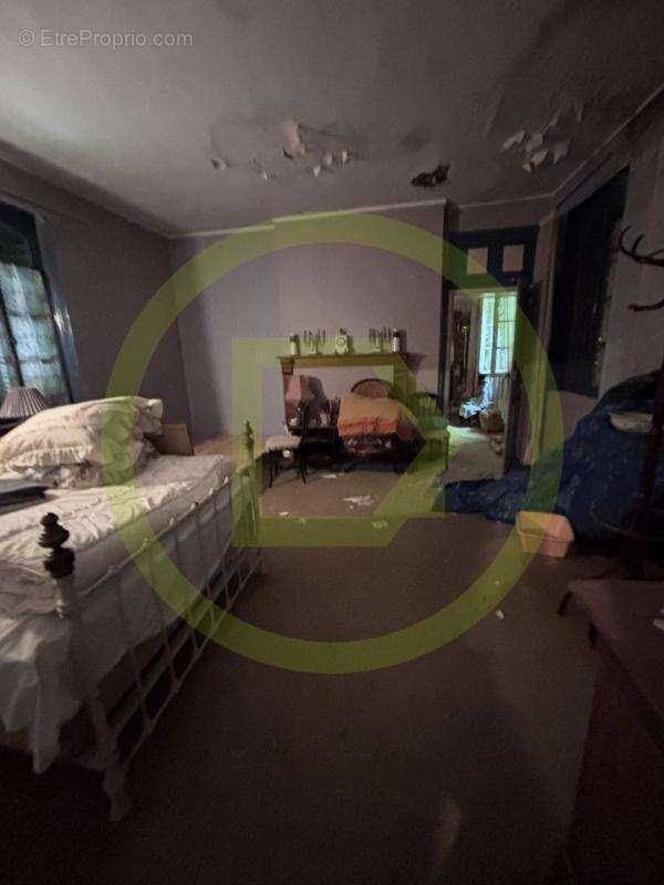 Maison à LAVAVEIX-LES-MINES