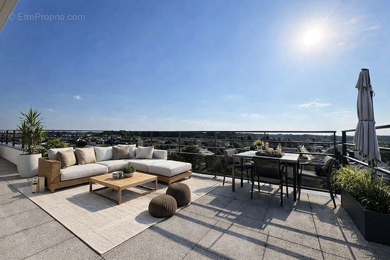 Appartement à QUINCY-SOUS-SENART