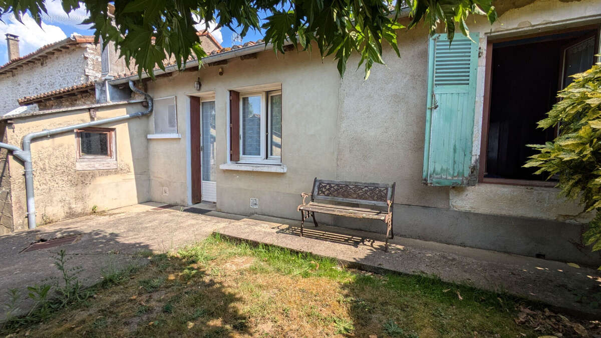 Maison 123m² à la chapelle-bâton - photo 2