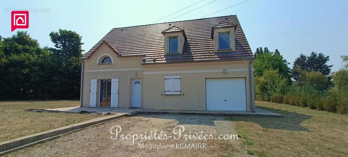 Maison à BREZOLLES