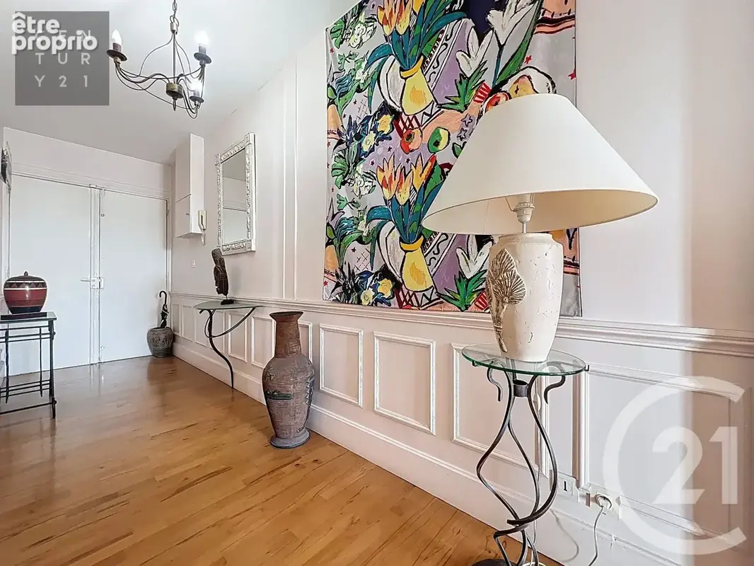 Appartement 4 pièces 82 m² à vendre à Troyes (10000) - photo 2