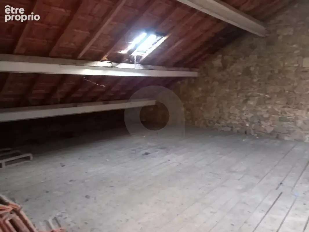 Loft brut à aménager, avec terrasse et jardin -  Hauteurs Breil sur Roya - photo 11