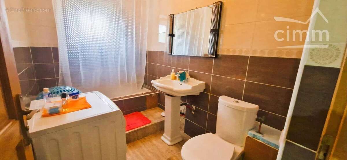 Appartement à LA TOUR-DU-PIN