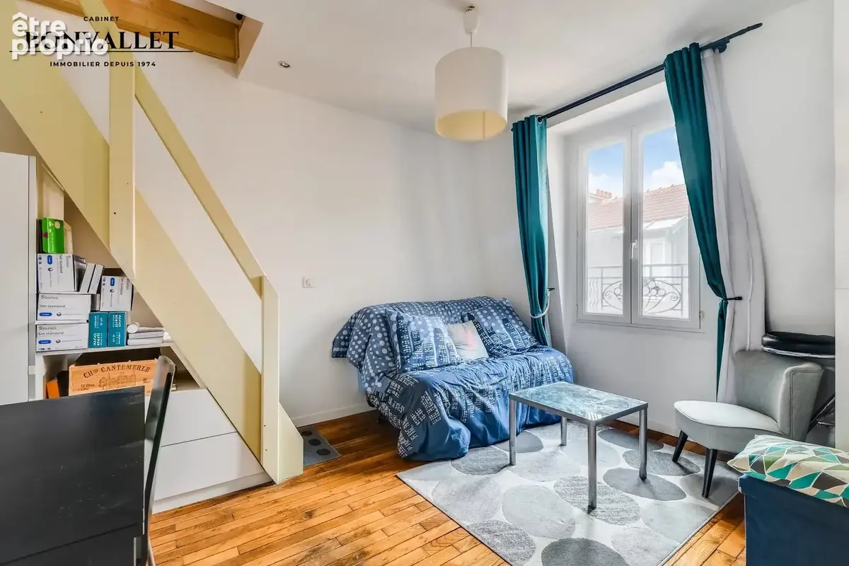 Charmant 2 pièces en duplex sur cour – dernier étage avec ascenseur - photo 2