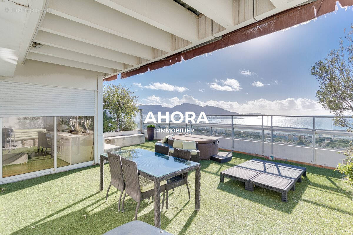 Appartement à MARSEILLE-8E