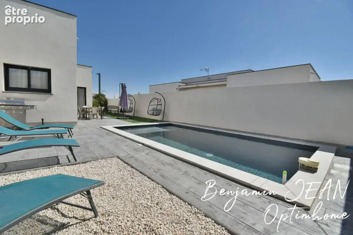 Maison récente de plain-pied avec piscine et garage à Sérignan - photo 2