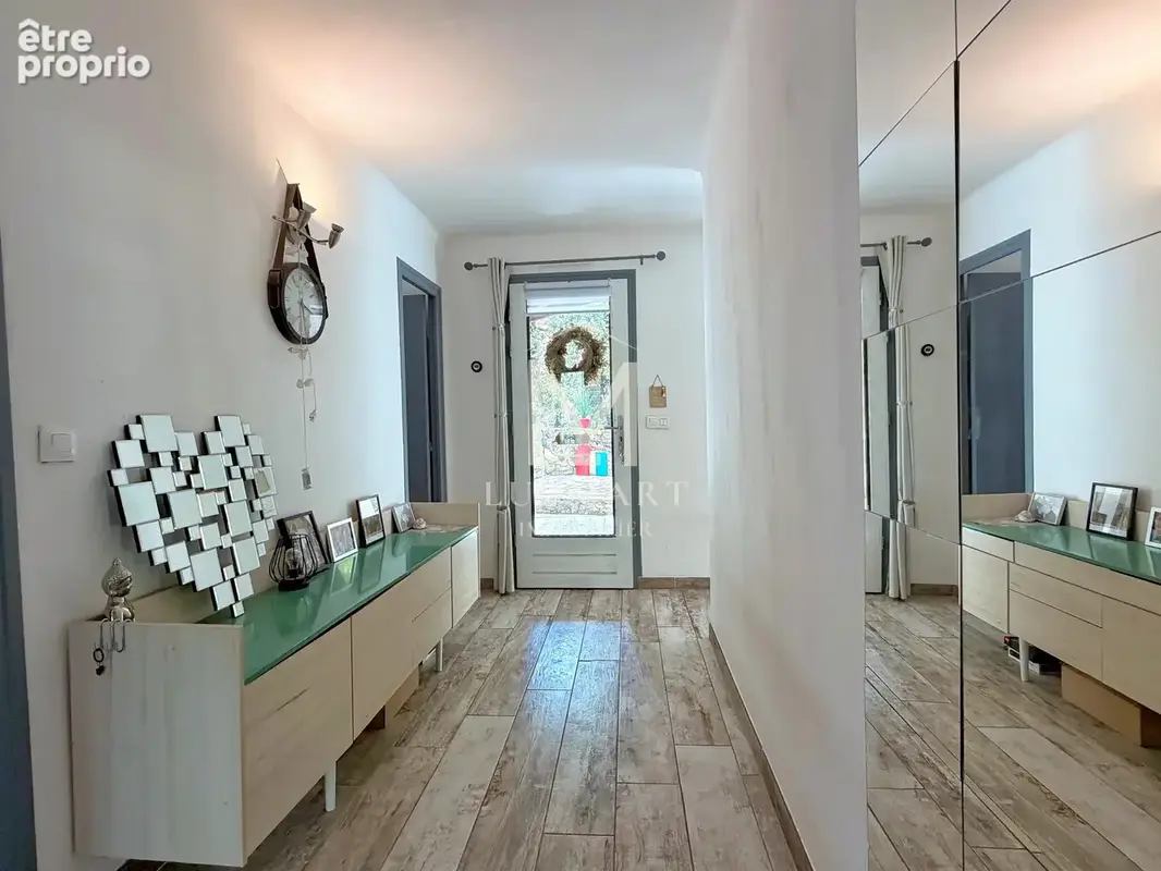 Villa rénovée avec studio indépendant, piscine et 3 867 m2 de terrain à Lorgues - photo 24