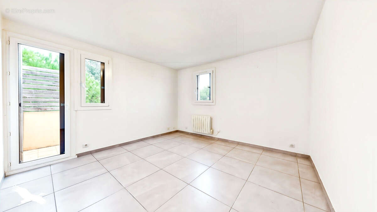 Appartement à MARSEILLE-13E