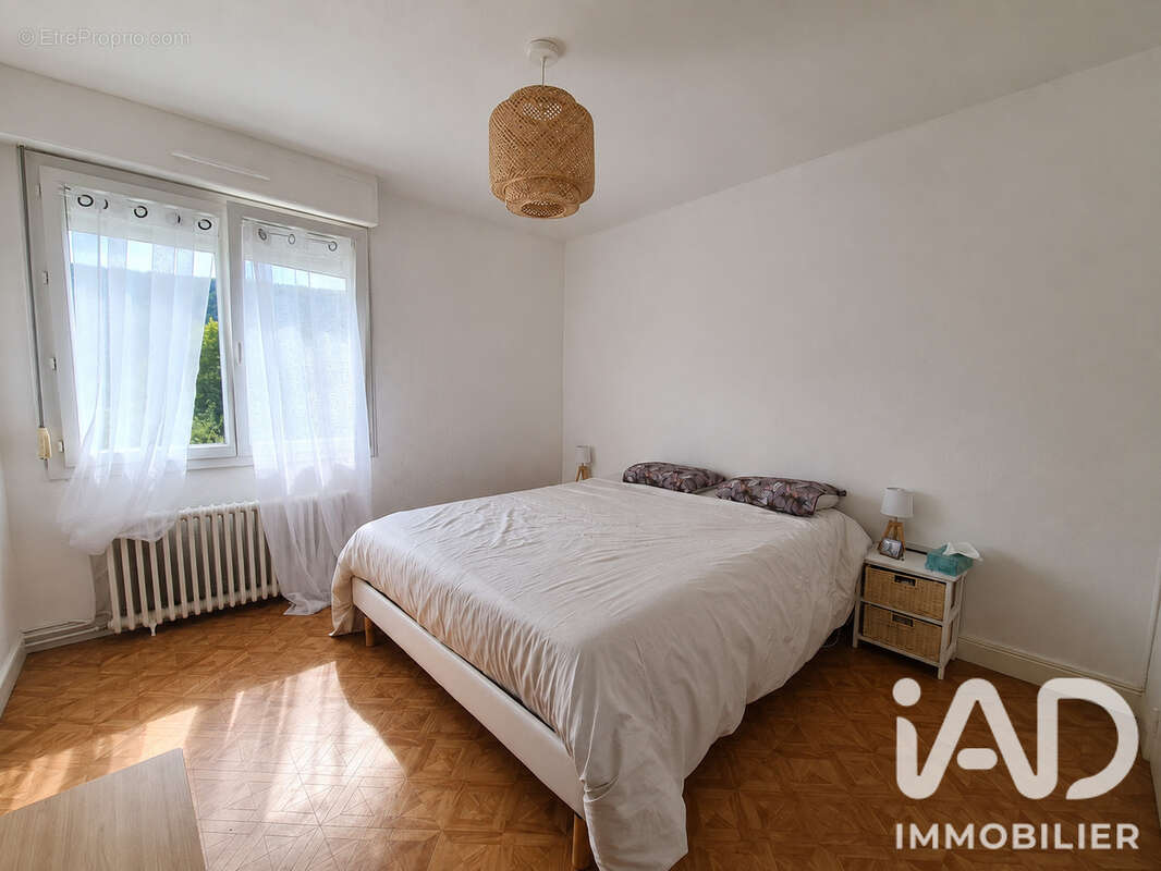 Maison 190 m² à Ornans  - photo 2