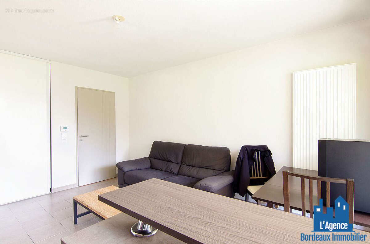 Appartement à BASSENS