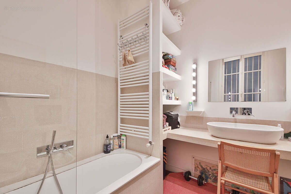 Appartement à PARIS-5E