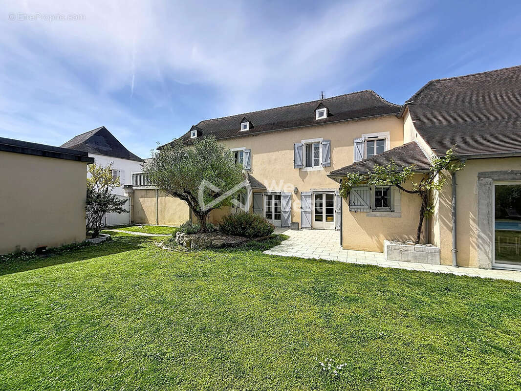 Maison à PARDIES