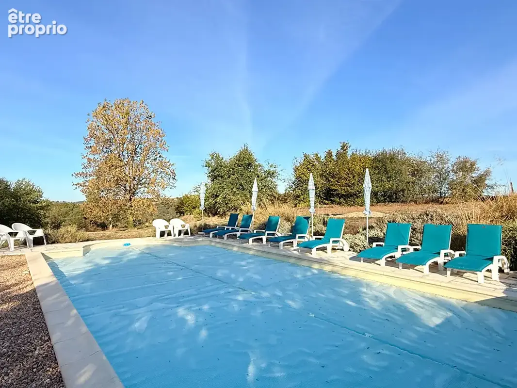 Deux maisons de caractères et piscine! - photo 2