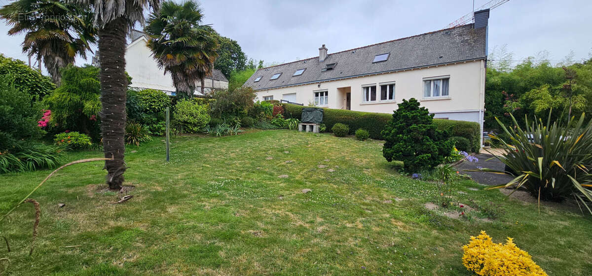 Ensemble de 2 maisons - photo 13