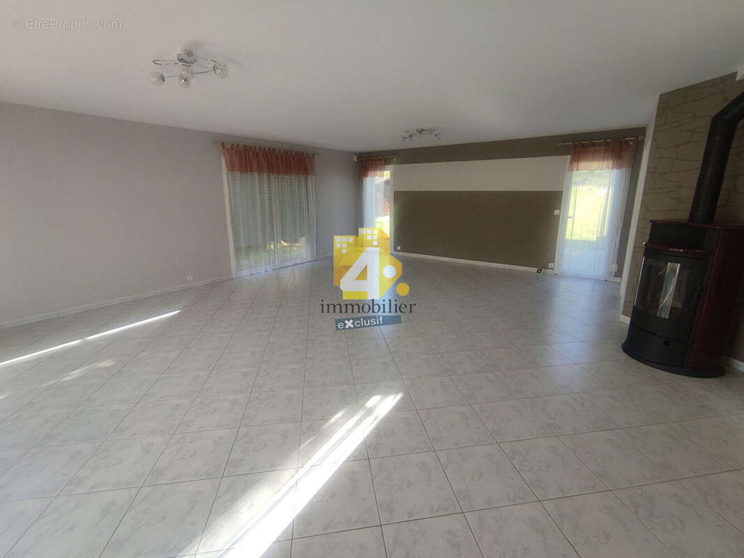 Maison à PONTCHATEAU