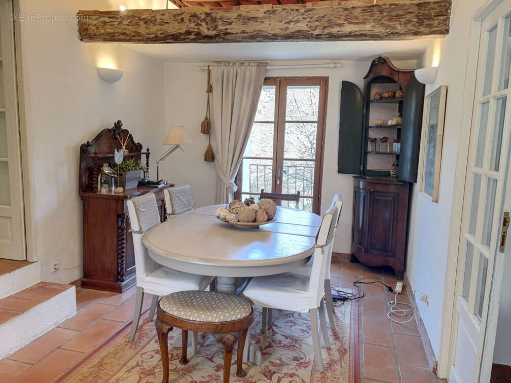 Maison à LA GARDE-FREINET