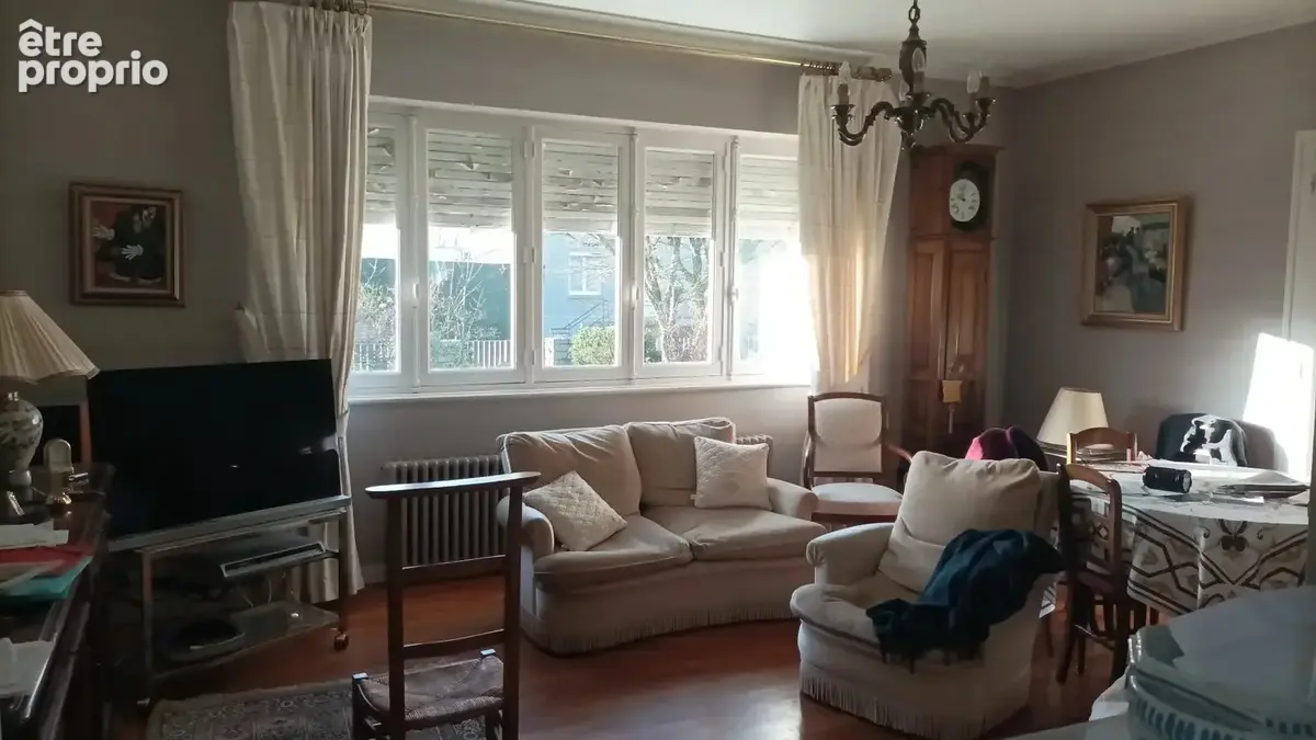 Maison 102 m² à Oradour-Sur-Vayres  - photo 4