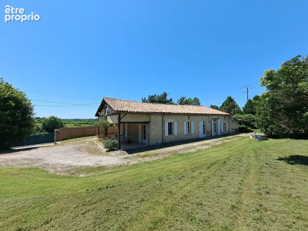 Maison 7 pièces 166 m² à vendre à Condom (32100) - photo 2