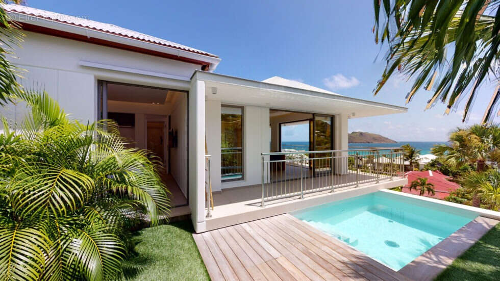 Maison à CAPESTERRE-BELLE-EAU